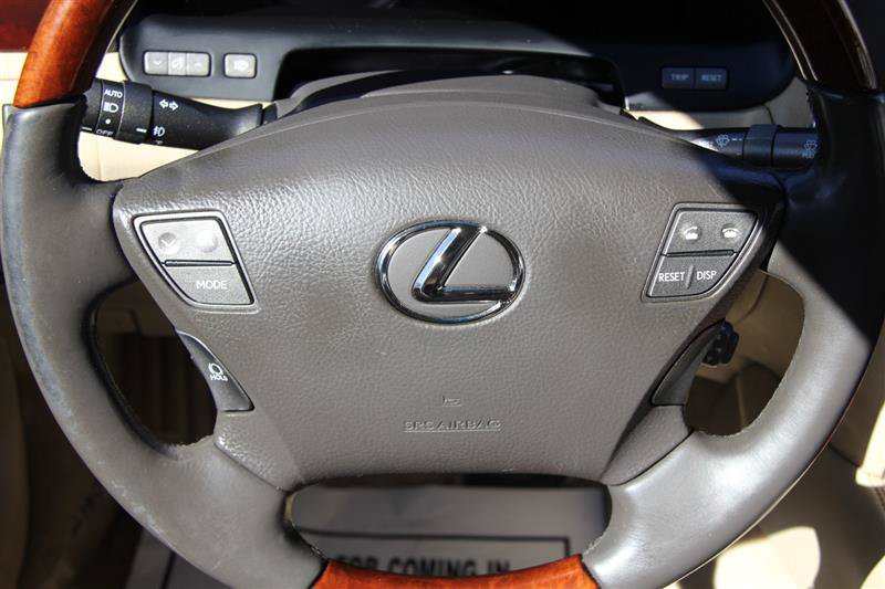 Used 2007 Lexus LS 460 RWD image 26