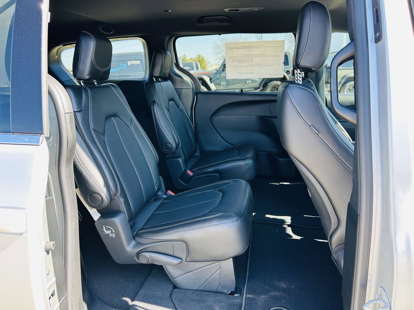 New 2026 Chrysler Voyager LX FWD image 29