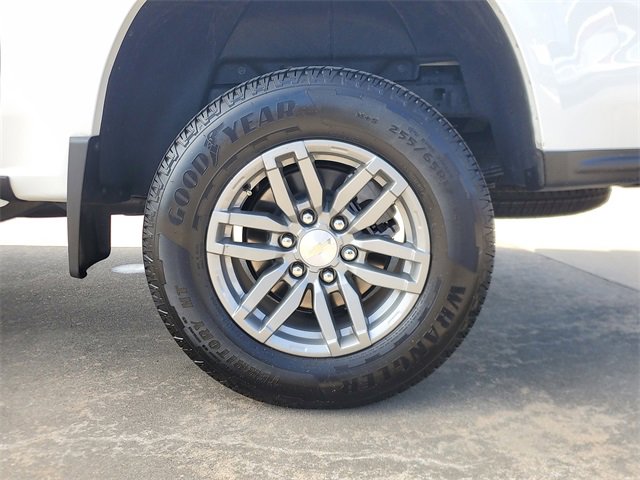 Used 2024 Chevrolet Colorado LT w/ LT Convenience Package II image 7