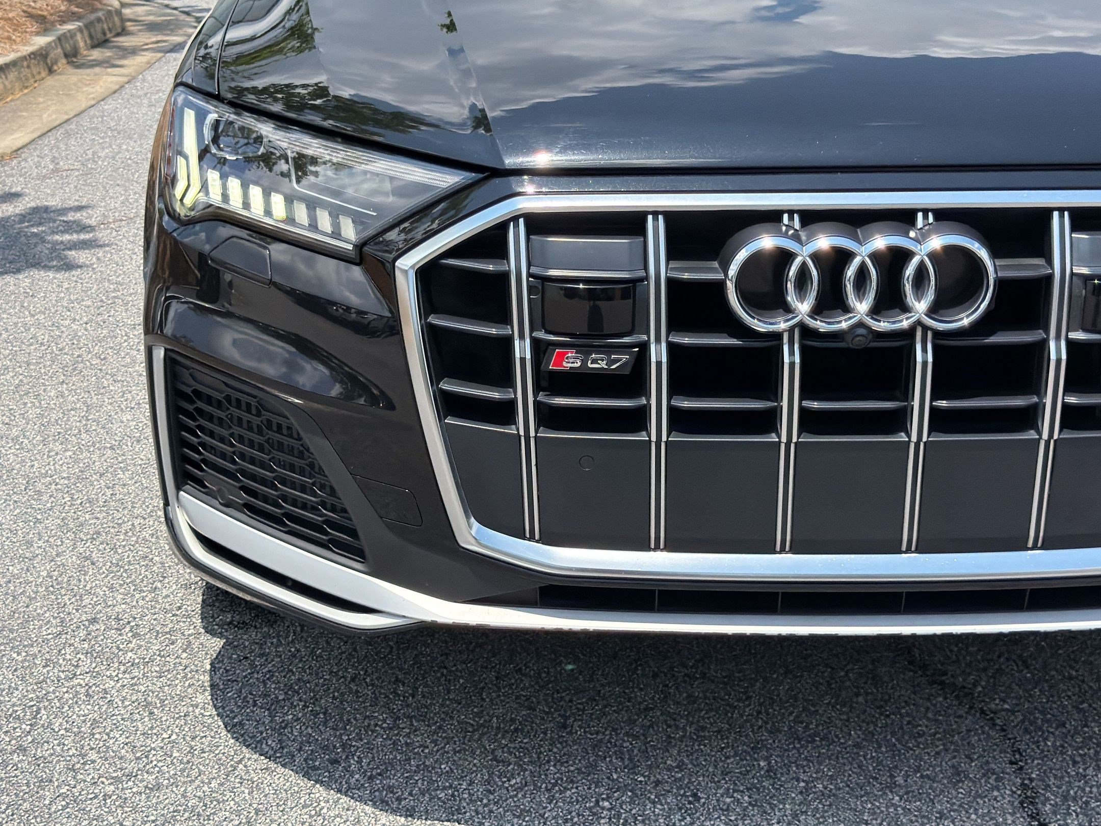 Used 2022 Audi SQ7 Premium Plus AWD/4WD image 11