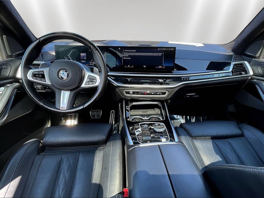 Used 2023 BMW X7 xDrive40i w/ Executive Package AWD/4WD image 7
