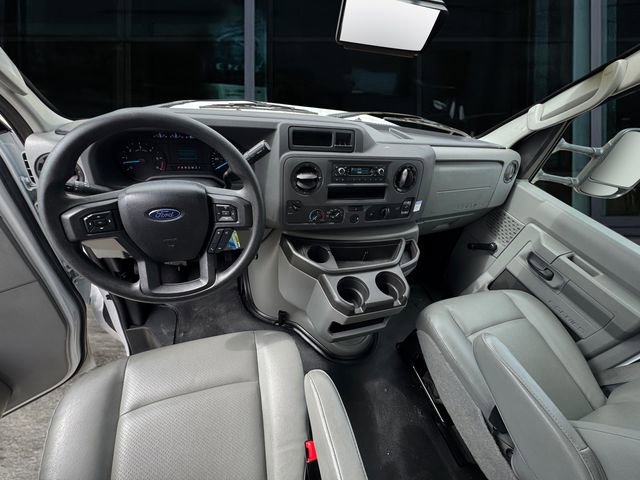Used 2024 Ford E-350 and Econoline 350 Super Duty image 10