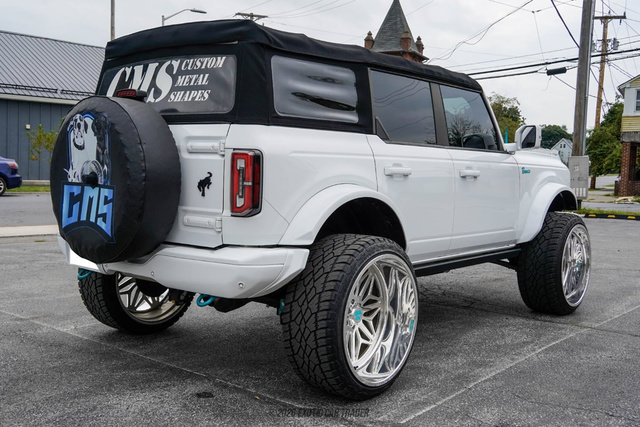Used 2022 Ford Bronco Badlands AWD/4WD image 8