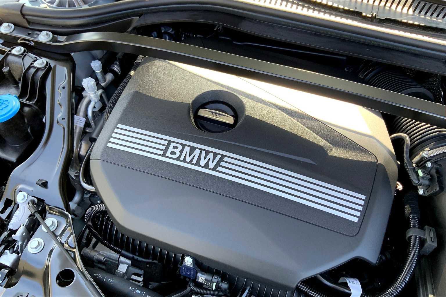 New 2025 BMW 228i xDrive w/ Premium Package image 17