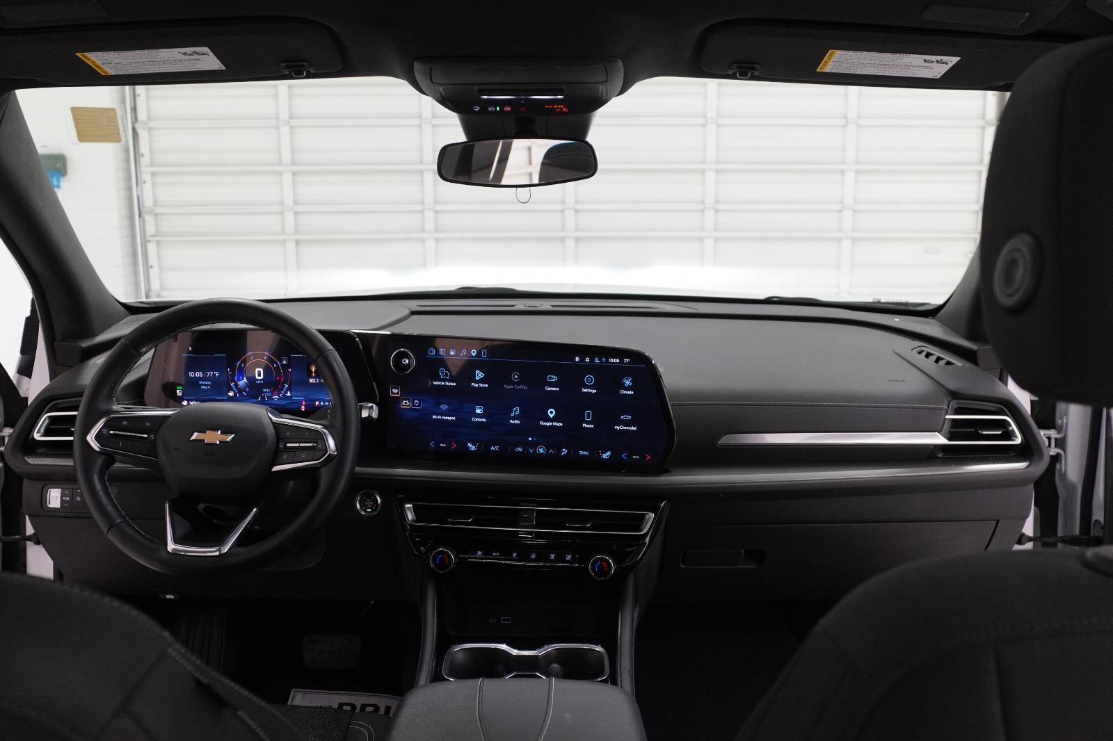 Used 2024 Chevrolet Traverse LT FWD image 44