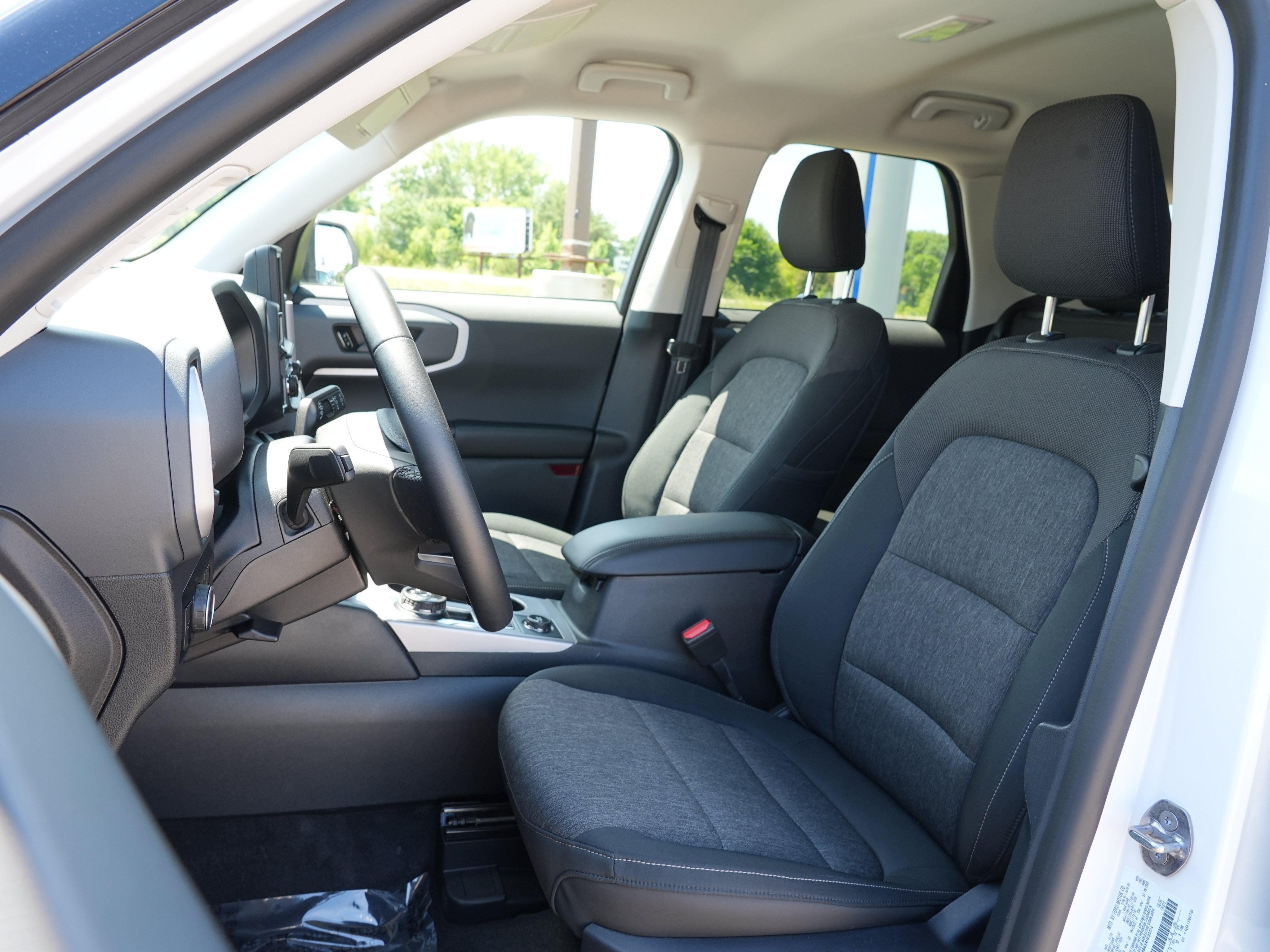 Used 2024 Ford Bronco Sport Big Bend w/ Convenience Package AWD/4WD image 14