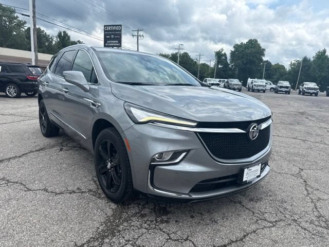 Certified 2023 Buick Enclave Essence w/ Sport Touring Edition FWD image 3