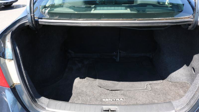 Used 2017 Nissan Sentra SV FWD image 14