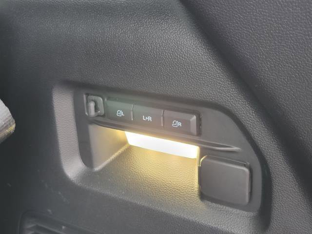 Used 2022 Ford Explorer Limited w/ Equipment Group 301A image 30