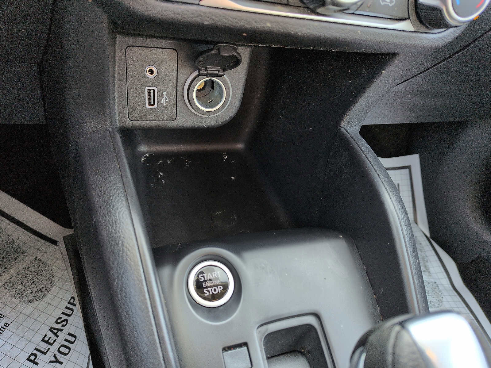 Used 2024 Nissan Kicks S image 20