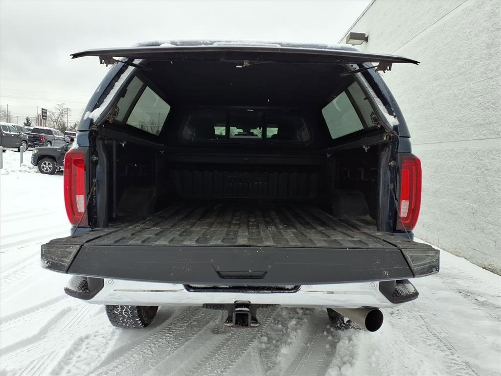 Certified 2022 GMC Sierra 3500 SLT w/ SLT Premium Package image 9