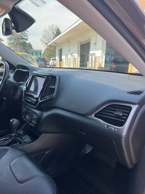 Used 2020 Jeep Cherokee Limited AWD/4WD image 63