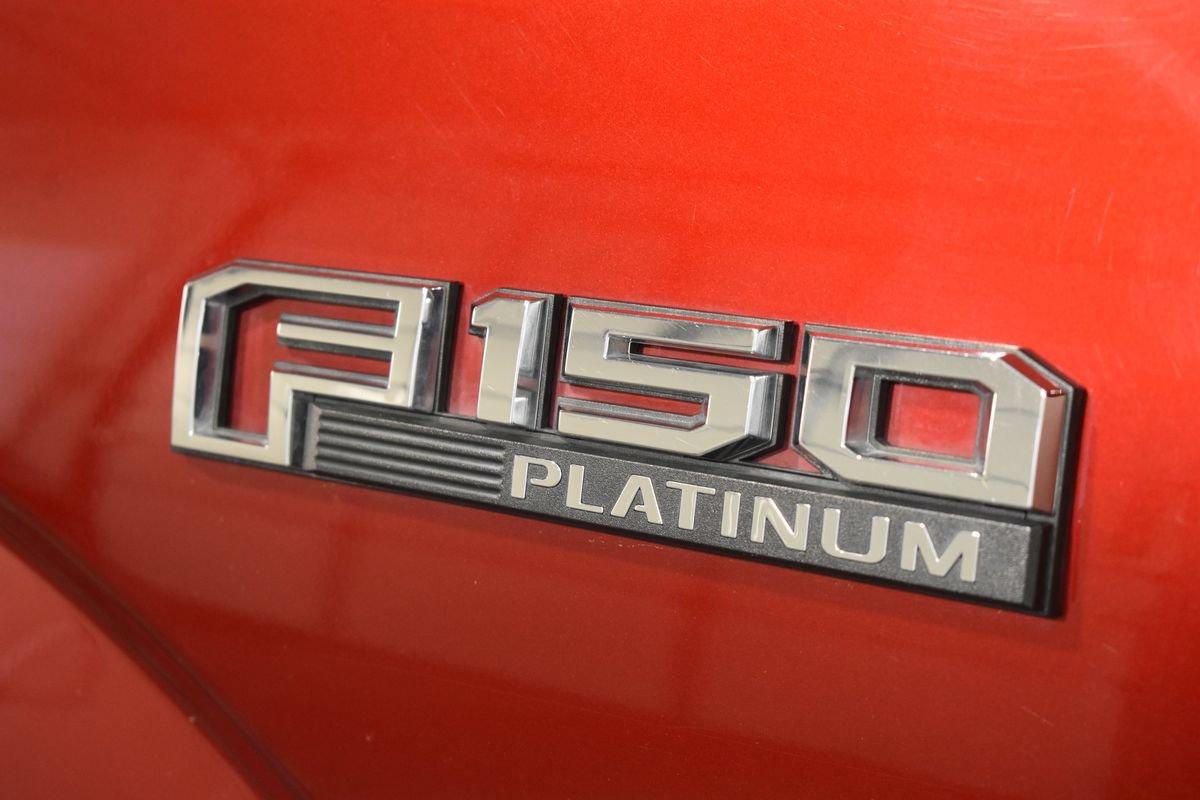 Used 2017 Ford F150 Platinum w/ Equipment Group 701A Luxury AWD/4WD image 30