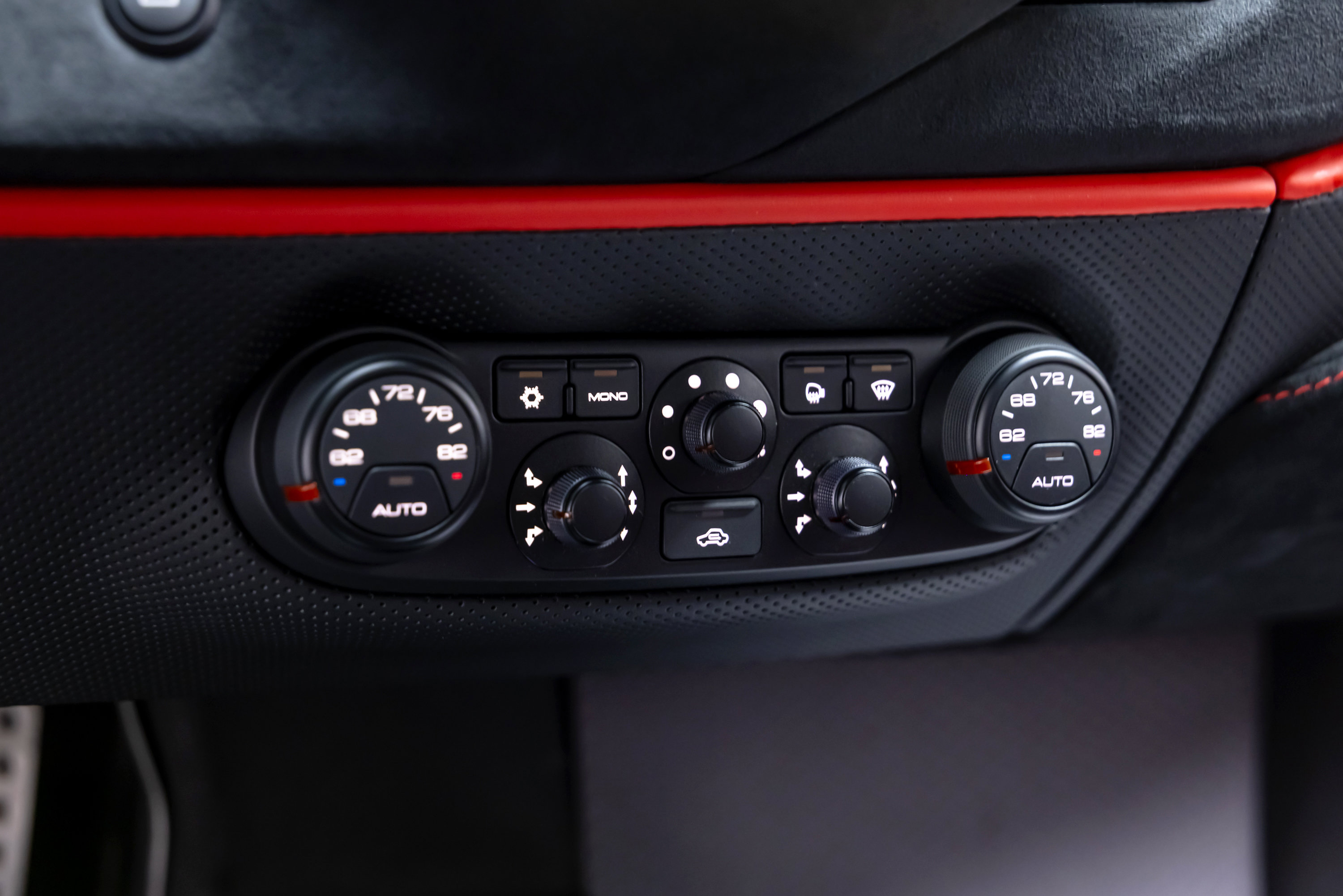 Certified 2020 Ferrari 488 Pista Coupe RWD image 61