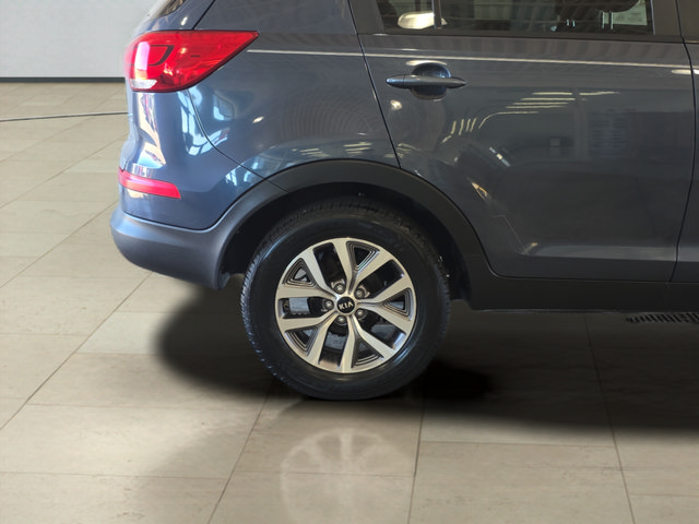 Used 2015 Kia Sportage LX FWD image 27