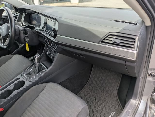 Used 2022 Volkswagen Jetta S FWD image 22