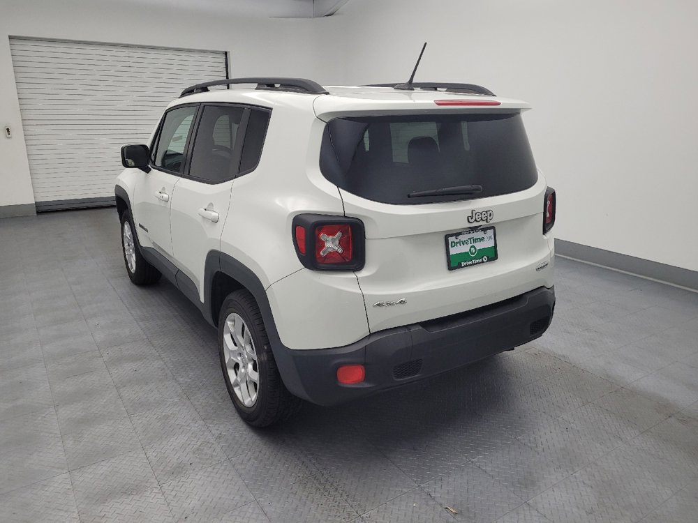 Used 2016 Jeep Renegade Latitude AWD/4WD image 5