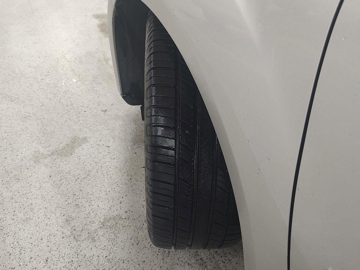 Used 2013 Ford C-MAX SE FWD image 28