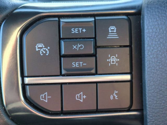 Used 2022 Ford F150 Platinum w/ Equipment Group 701A High AWD/4WD image 17