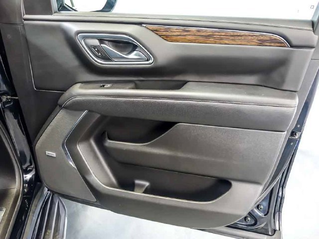 Used 2021 Chevrolet Tahoe Premier w/ Premium Package AWD/4WD image 38