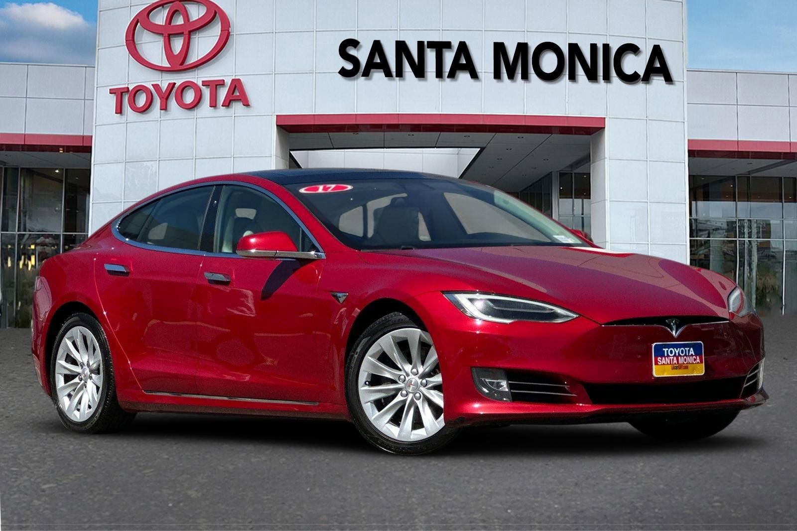 Used 2017 Tesla Model S 75 image 2