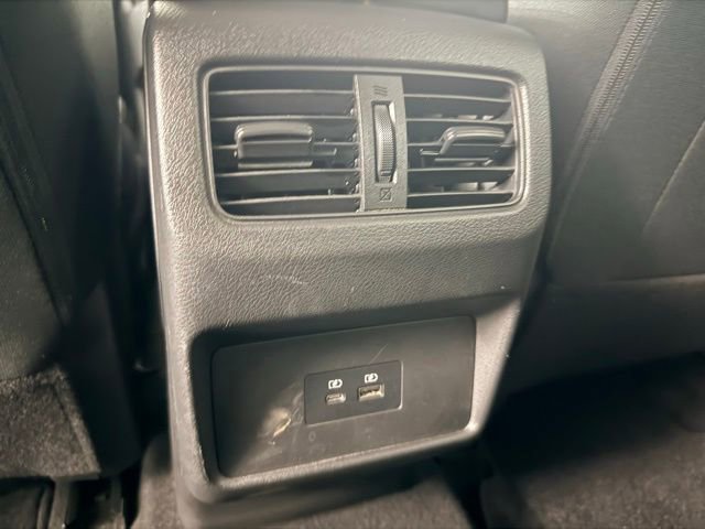 Used 2023 Nissan Rogue SV FWD image 14