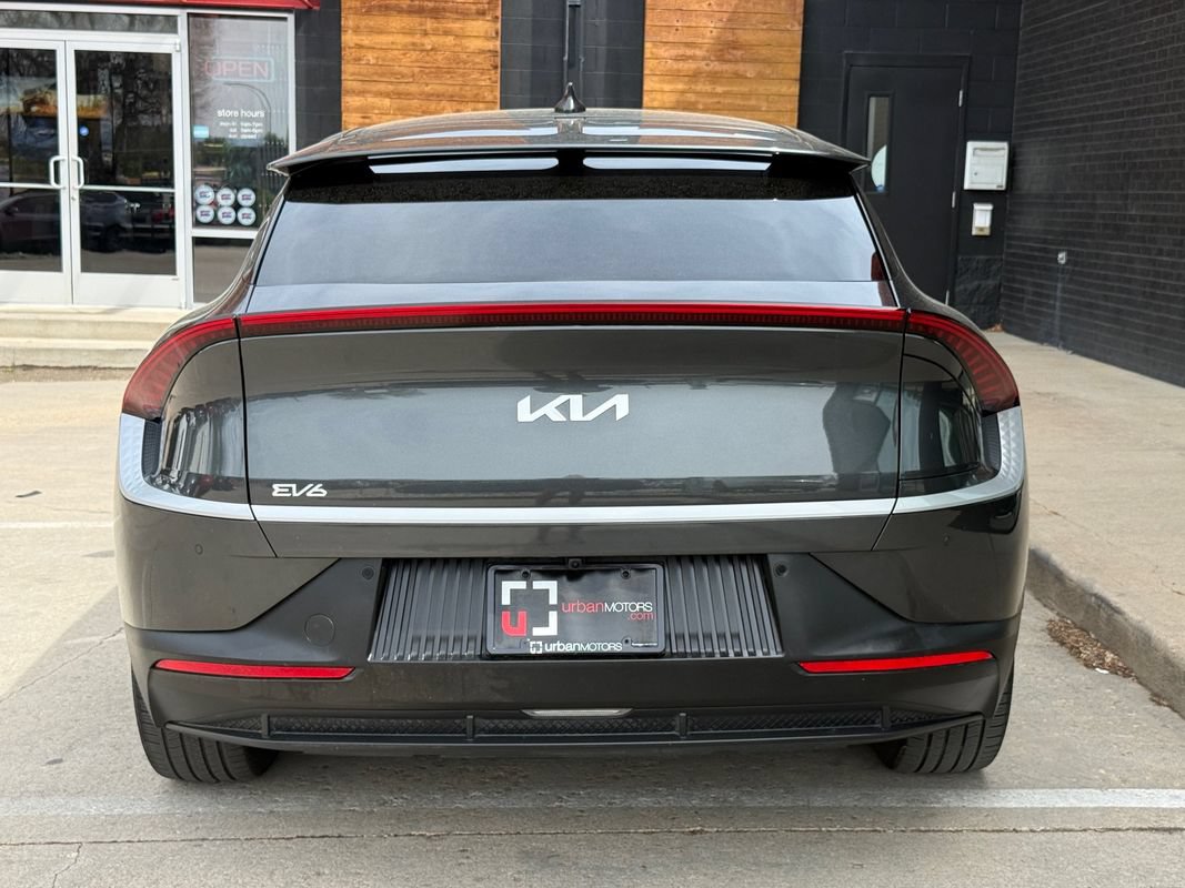 Used 2024 Kia EV6 Light AWD/4WD image 14