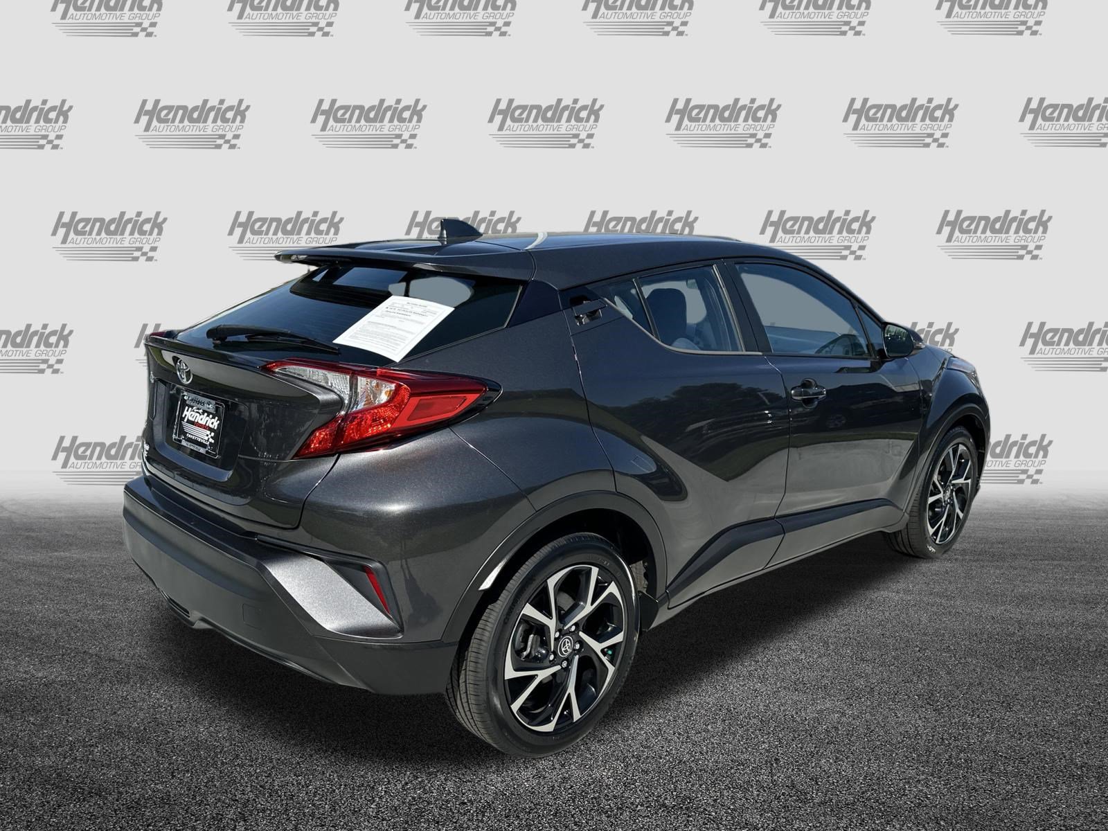 Used 2021 Toyota C-HR XLE FWD image 10
