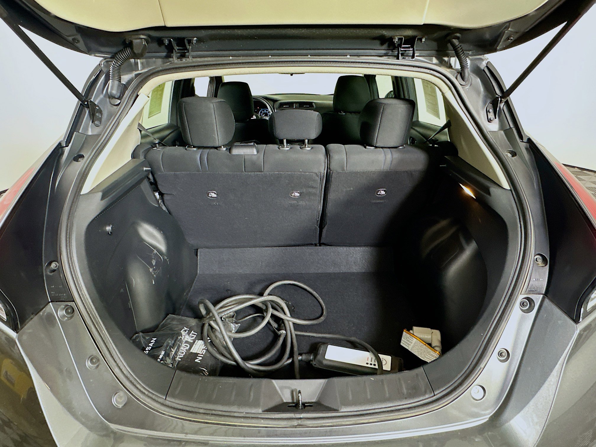 Used 2024 Nissan Leaf S FWD image 26