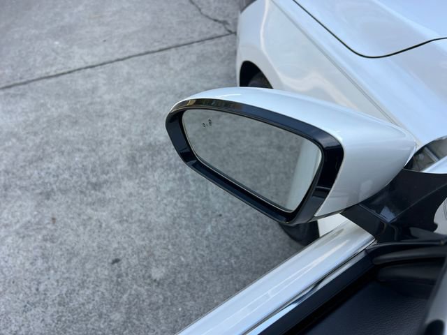 Used 2017 Kia Cadenza Premium w/ Luxury Package image 14