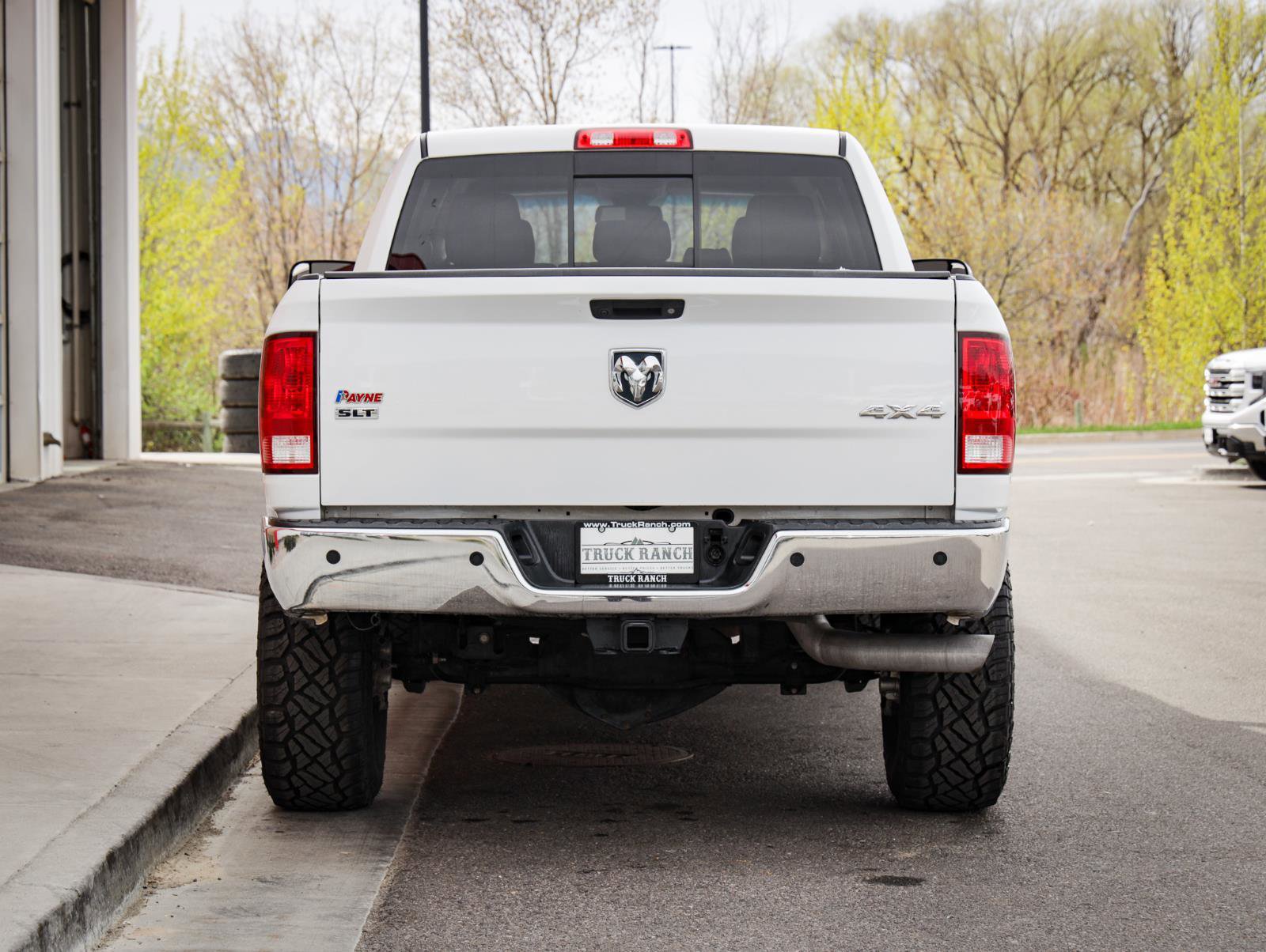 Used 2017 RAM 2500 SLT w/ Luxury Group image 4