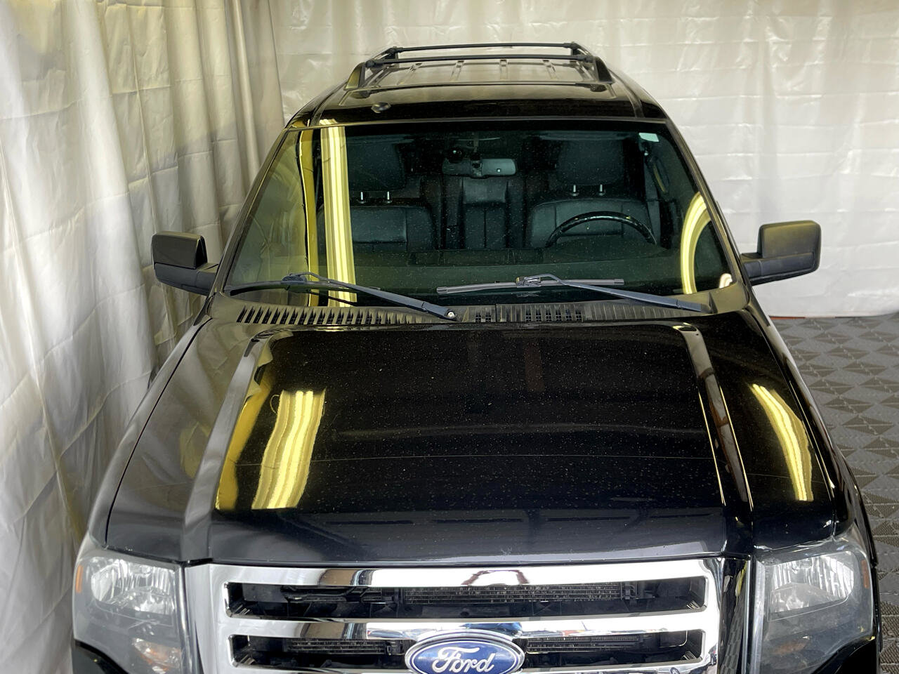 Used 2014 Ford Expedition Limited w/ Equipment Group 301A AWD/4WD image 2