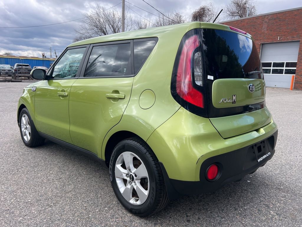 Used 2019 Kia Soul image 3