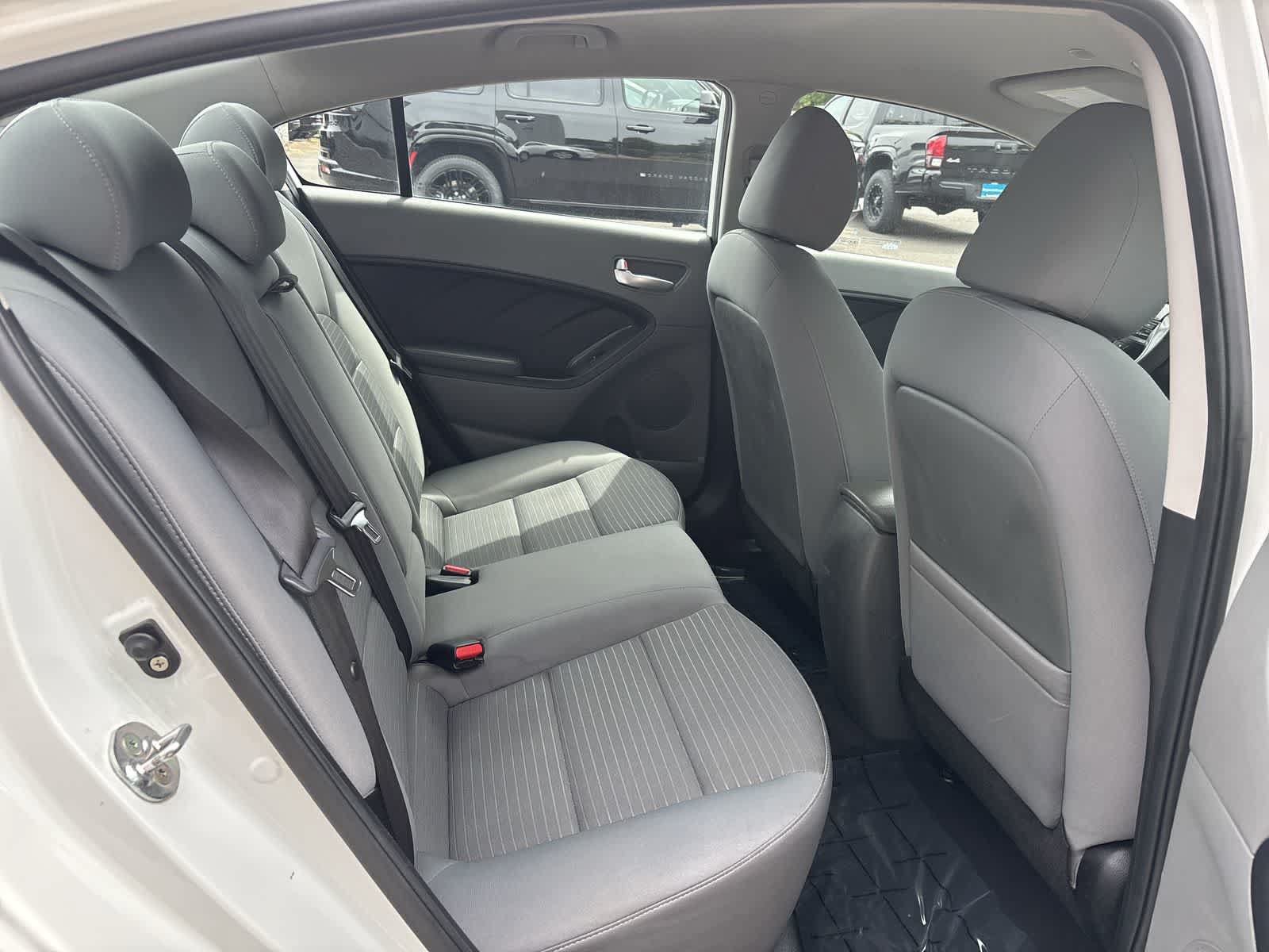 Used 2018 Kia Forte LX w/ LX Popular Package FWD image 5