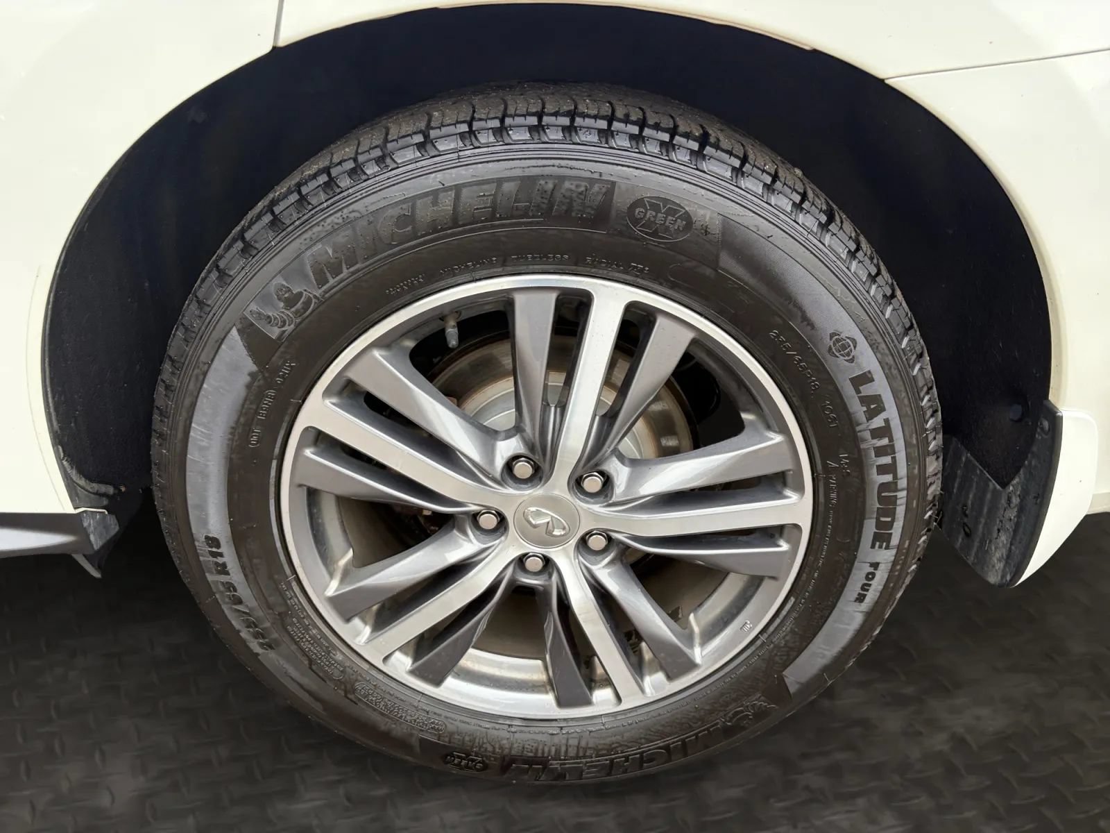 Used 2020 INFINITI QX60 Luxe w/ Essential Package AWD/4WD image 44