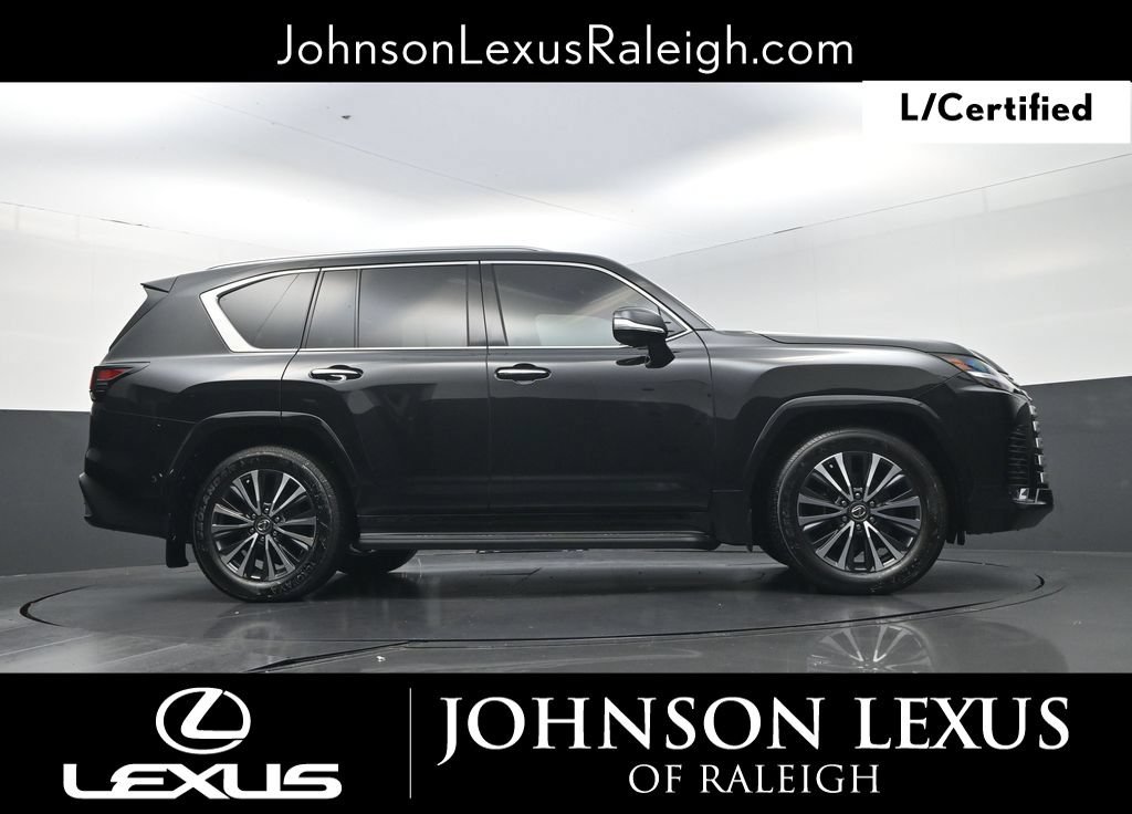 Certified 2025 Lexus LX 600 4WD w/ Interior Upgrade Package image 21