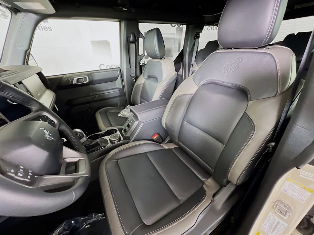 New 2025 Ford Bronco Outer Banks image 25