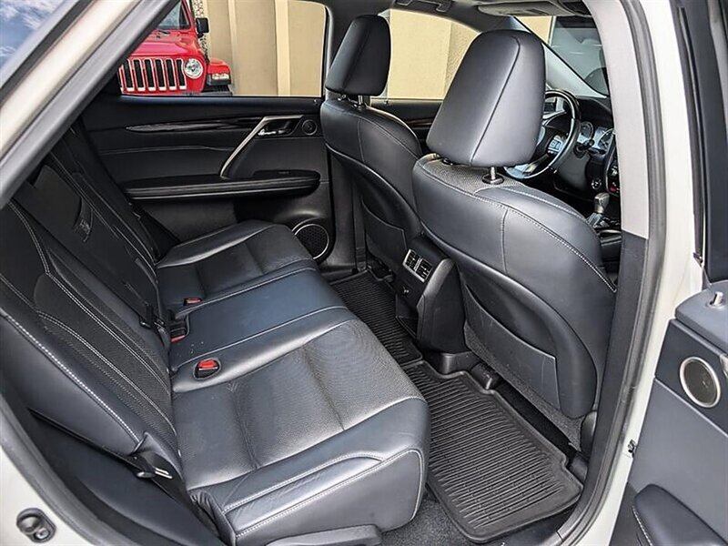 Used 2018 Lexus RX 450h AWD w/ Premium Package image 29