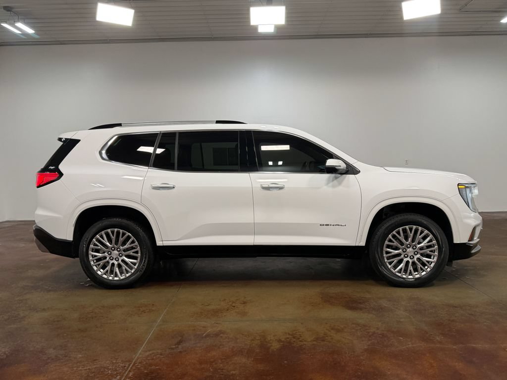 Used 2024 GMC Acadia Denali w/ LPO, Floor Liner Package FWD image 23