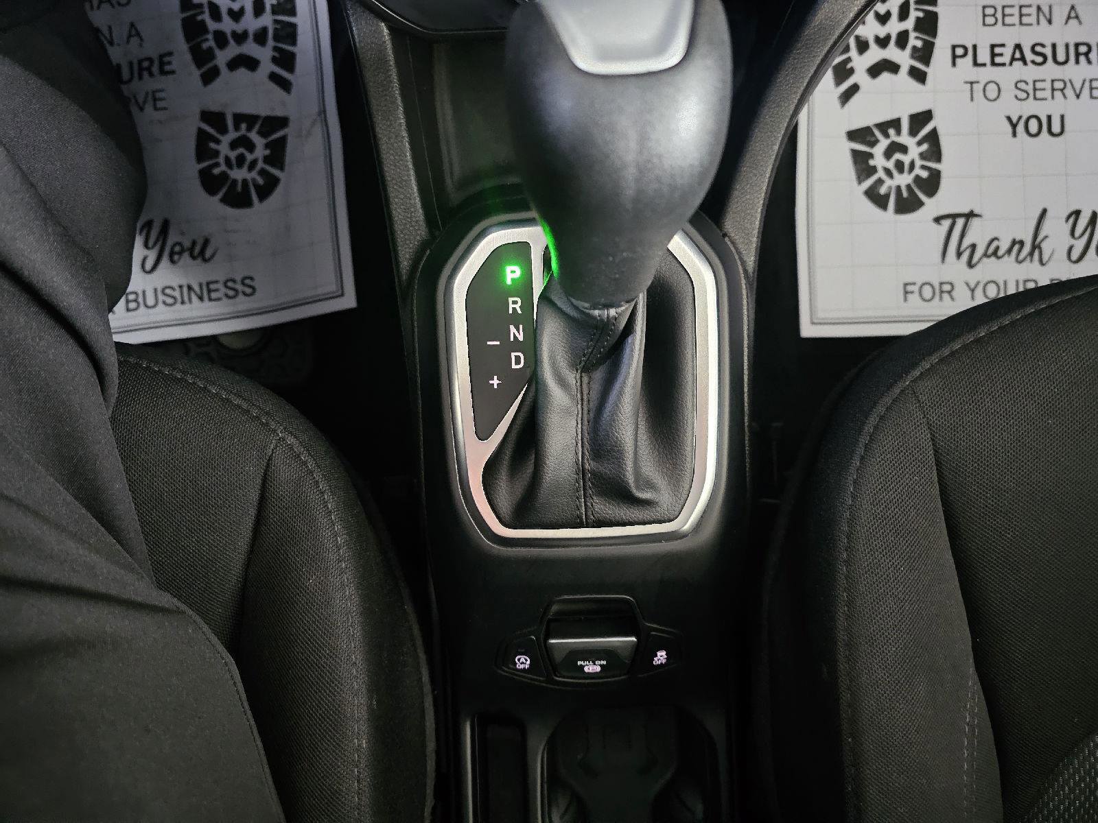 Used 2023 Jeep Renegade Latitude image 25