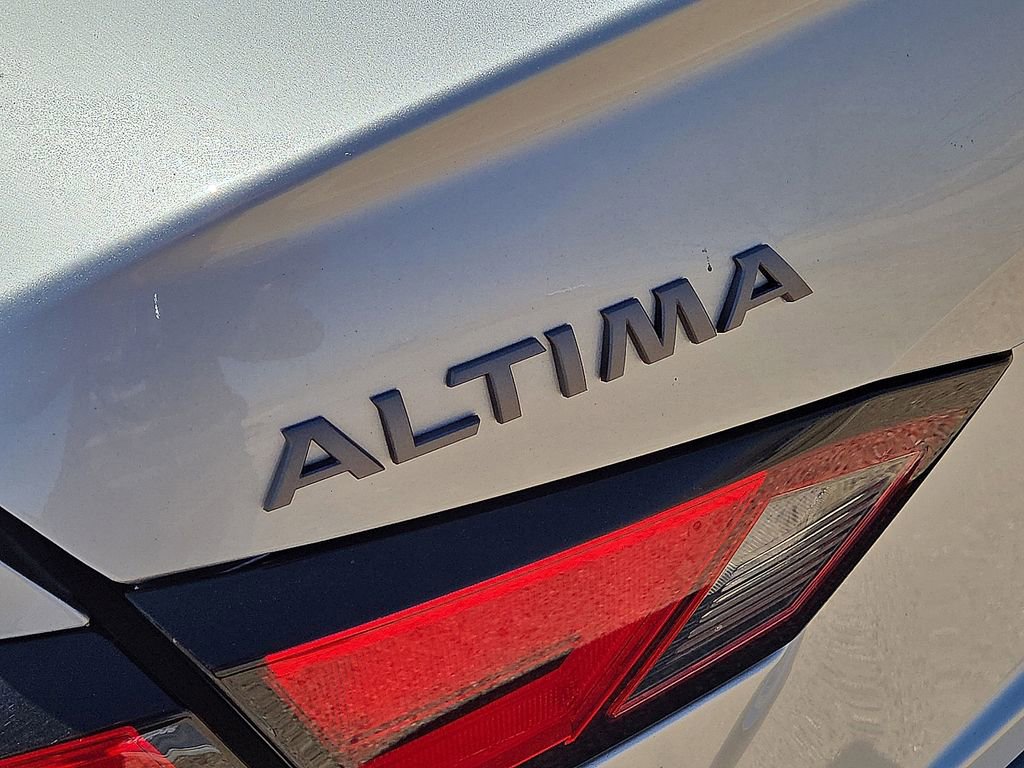 Used 2024 Nissan Altima 2.5 SR image 12