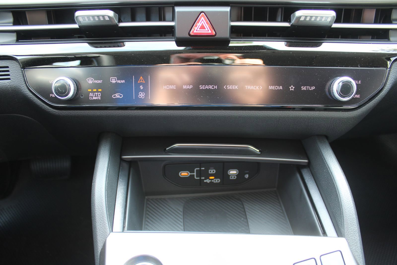 New 2026 Kia Sportage SX Prestige image 47