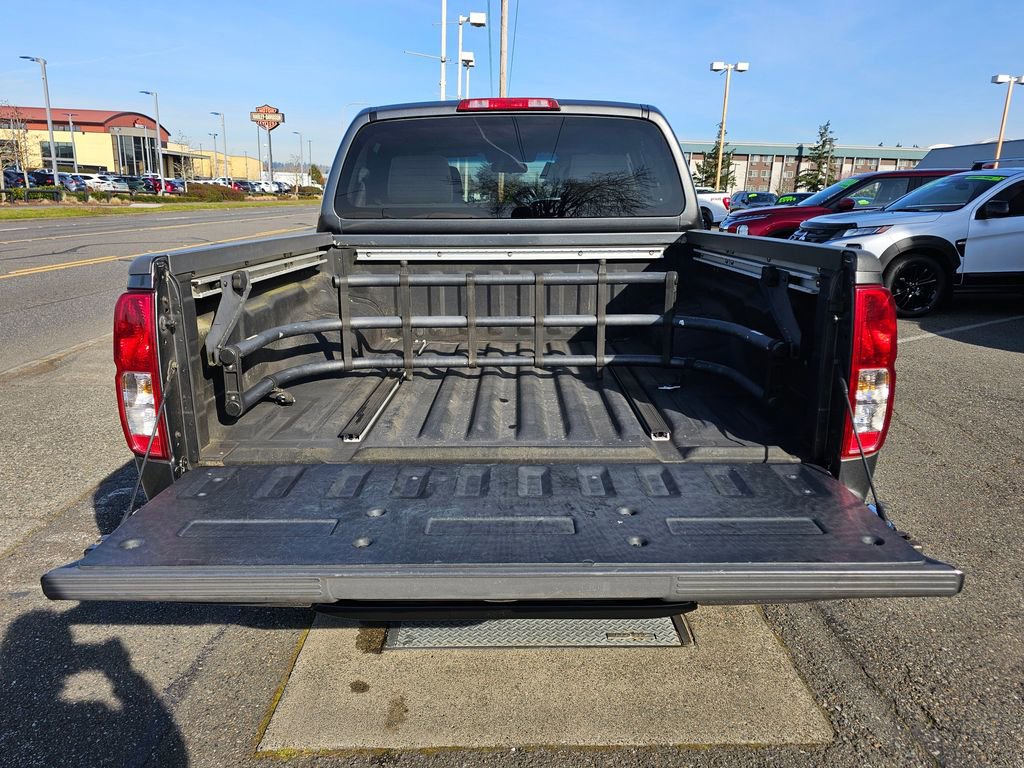 Used 2006 Nissan Frontier SE w/ (P01) Power Pkg image 11