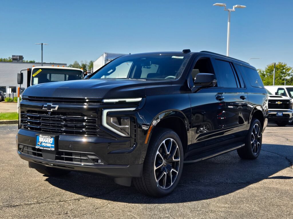New 2026 Chevrolet Suburban RST w/ Comfort Package AWD/4WD image 3