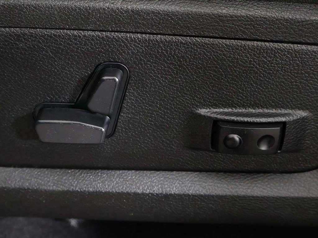 Used 2023 RAM 1500 Classic Warlock w/ Trailer Tow Group image 29