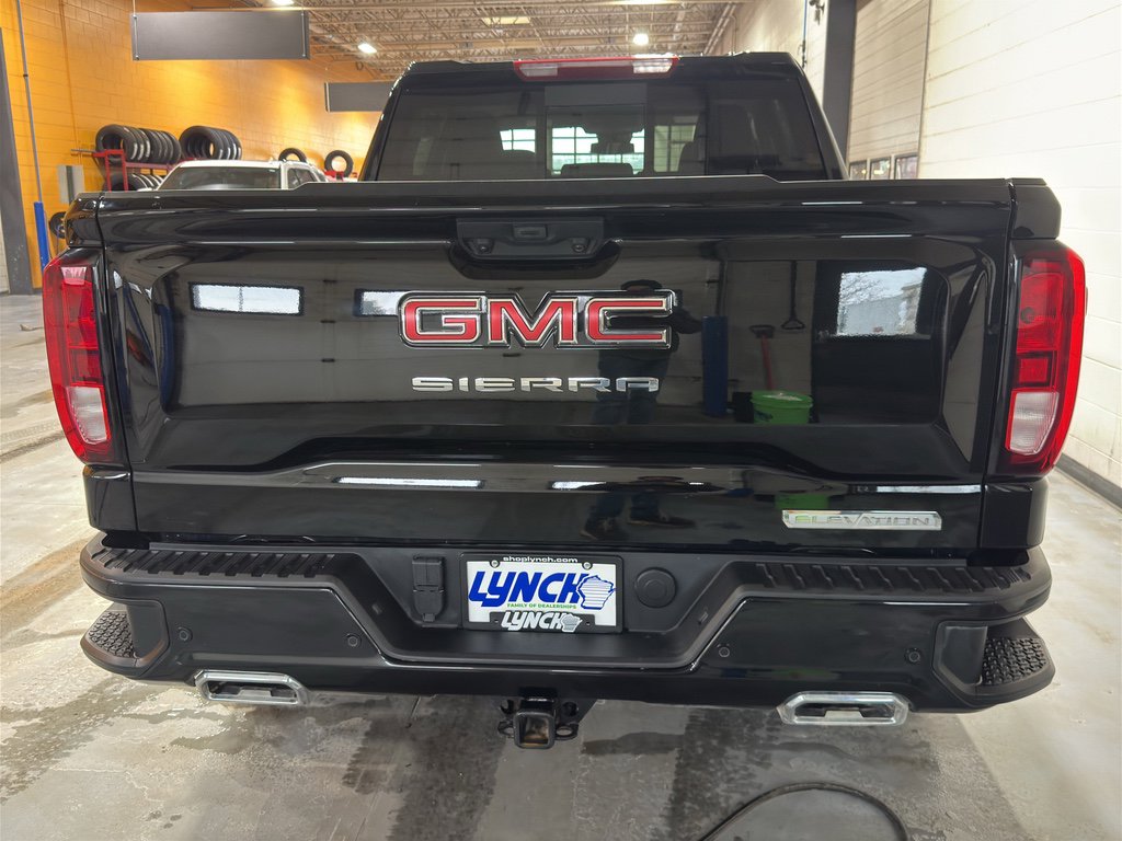 Used 2024 GMC Sierra 1500 Elevation w/ Elevation Premium Package image 5