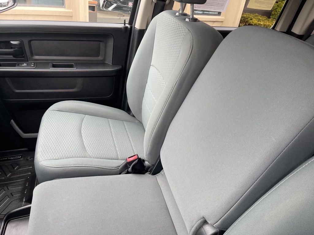 Used 2017 RAM 1500 Express image 22
