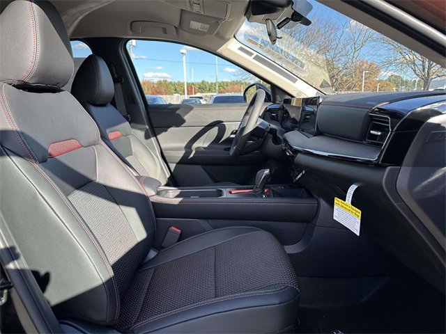 New 2026 Nissan Kicks SR w/ Cold Weather Package image 10