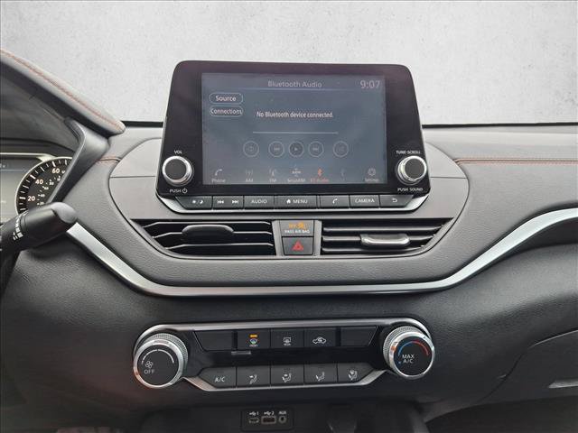 Used 2021 Nissan Altima 2.5 SR FWD image 15