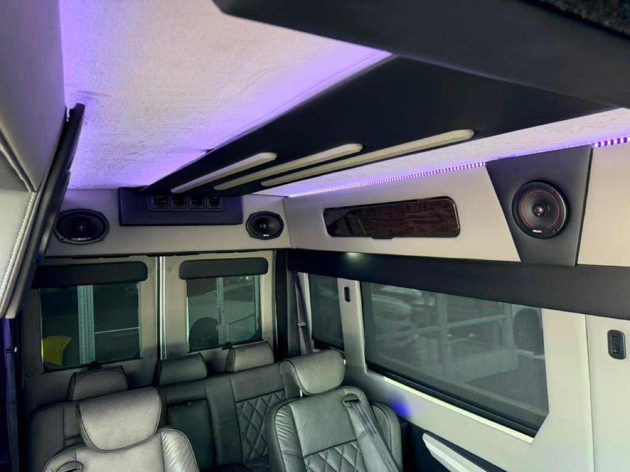 Used 2023 RAM ProMaster 2500 w/ Premium Convenience Group (B) FWD image 47
